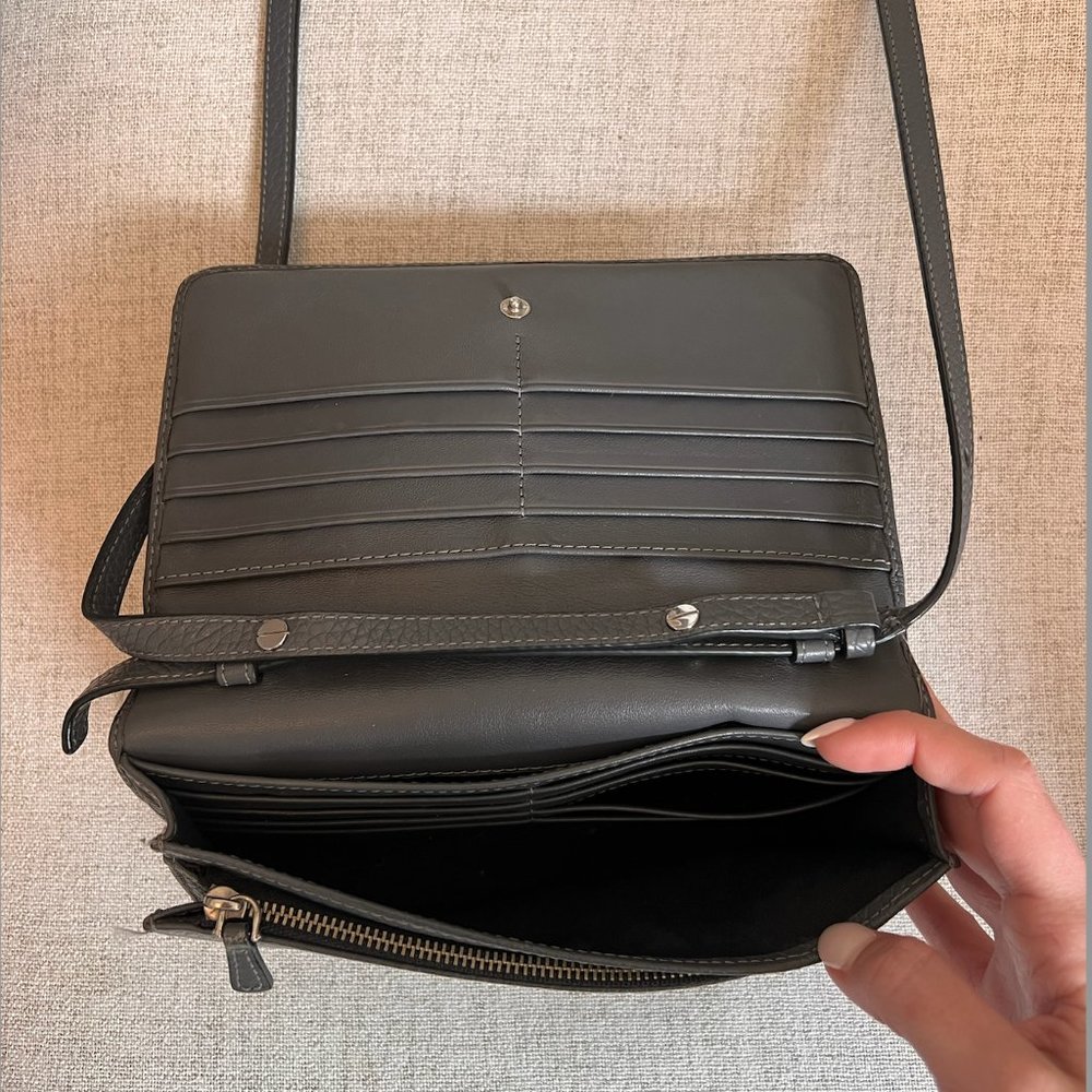 Marc Jacobs Gotham Pebbled Leather Crossbody Wallet Bag - Picture 4 of 8